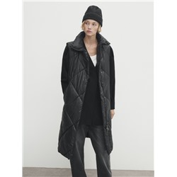 Chaleco largo acolchado cuello alto