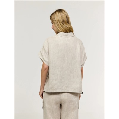 Бежевая рубашка с коротким рукавом изо льна