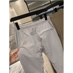 Лёгкие, удобные, функциональные мужские брюки   Водонепроницаемая и ветрозащитная ткань