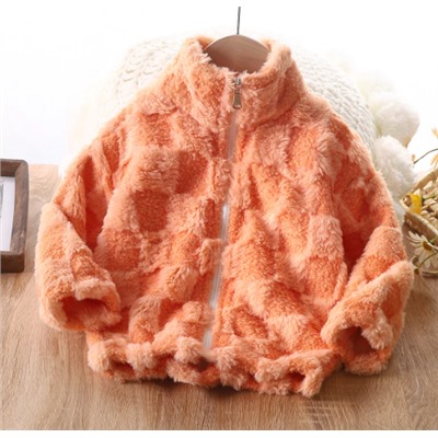 Пушистая кофта.