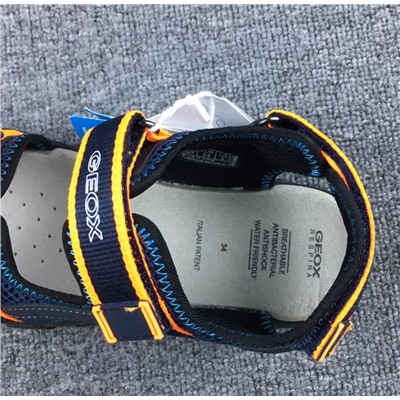 Сандалии для мальчиков с открытым носком