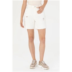 Kadın Beyaz Jean Şort