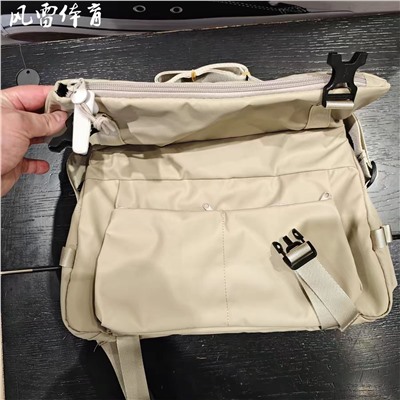 Сумка crossbod*y через плечо, модель унисекс  КОНВЕР*С