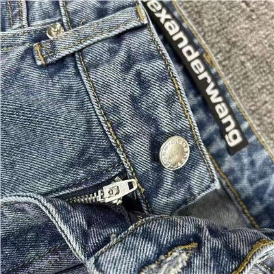 Женские очень мягкие джинсы с выделенным геометрическим рисунком АЛЕКСАНДР ВАН*Г