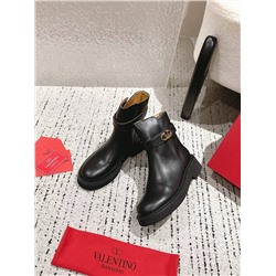 Женские ботинки и челси Valentin*o