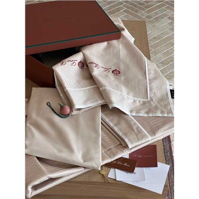 Элегантное премиальное  постельное белье   Lor*o Pian*a