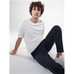 Hose im Slim-Fit mit elastischem Bund