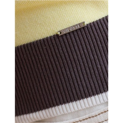 Джемпер с V-вырезом с коротким рукавом из вискозы