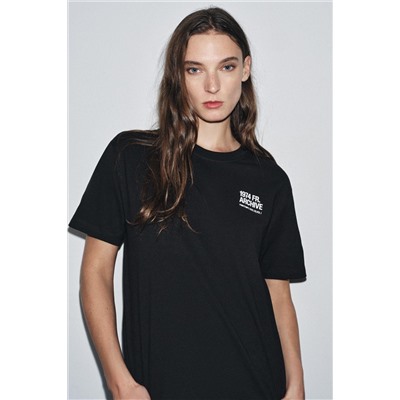 CONTRAST SLOGAN T-SHIRT