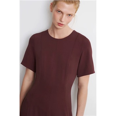 Приталенное женское платье миди  ЛАЙ*М с карманами в боковым швах, экспорт