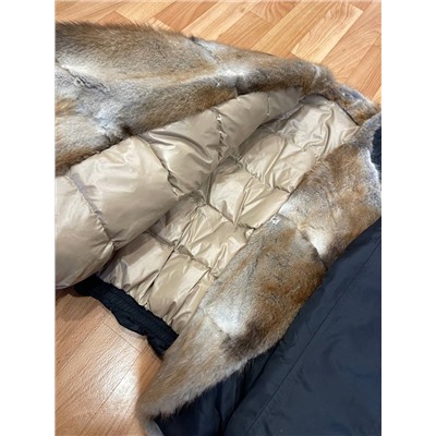 Бомба а не куртка🖤