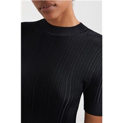 Vestido midi plisado