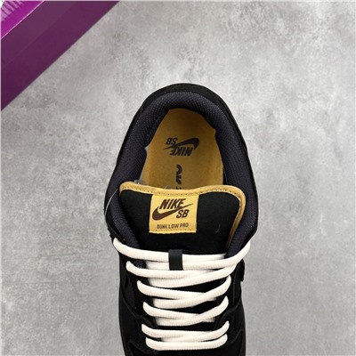 Повседневные кроссовки Nik*e SB Dunk Low