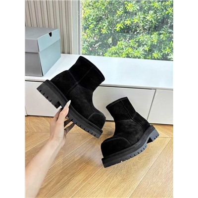 Зимние ботинки в оригинальном стиле  БАЛЕНСИАГ*А