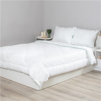 Одеяло всесезонное 'Gold Line' 172х205 см, Бамбук