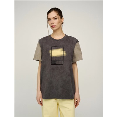 Серая футболка "Цветоблок"