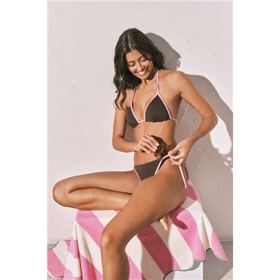 Top bikini triangular push up marrón
