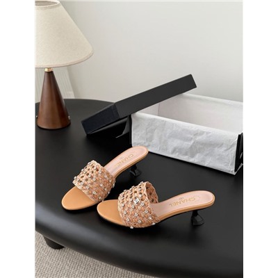 Женские шлепки / мюли  на элегантном каблучке 5 цветов ШАНЕЛ*Ь