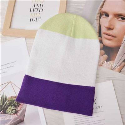 Вязанная шапка ЛЕВАЙ*С в полоску