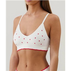 Sujetador bralette triangular sin costuras