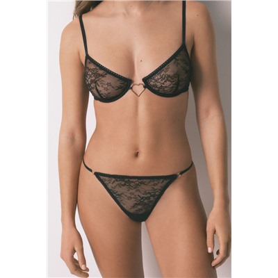 Tanga tira encaje negro