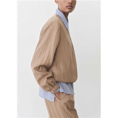 Лёгкая женская куртка бомбер на молнии МАНГ*О