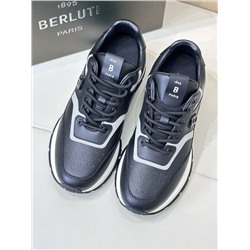 Berluti, оригинальный заказ, высочайшее качество производства Guan, последнее поступление 2024 года, мужская деловая повседневная обувь на шнуровке, абсолютно тяжелое производство, технология сращивания‼ ️  Черпая вдохновение в стиле кроссовок, Berluti грандиозно представляет новую спортивную обувь, которая поднимает повседневную и элегантную эстетику на более высокий уровень, создавая уникальный и джентльменский повседневный модный образ!   Эта повседневная спортивная обувь имеет дизайн со шнуровкой и изготовлена ​​из импортной телячьей кожи. Внутренняя часть стопы изготовлена ​​из импортной телячьей кожи. Встроенный язычок также уникален. Резиновая форма сочетается с характерной строчкой на подошве. повторяет цвет каблука, модно и удобно, идеально интерпретирует моду, солнечный свет, стиль и подходит для различных случаев.   Оригинальная упаковка,