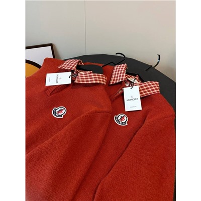 Комбинированный свитер с рубашечным воротником и манжетами