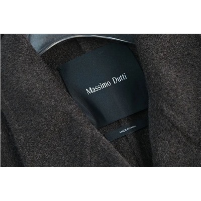 Элегантное двубортное шерстяное пальто  Massim*o Dutti