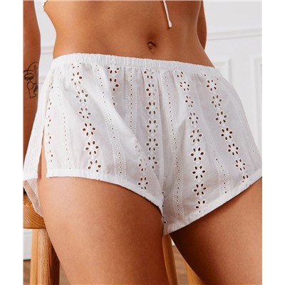 Pantalón corto de ganchillo