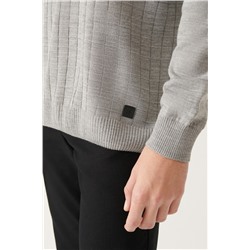 Gri Bisiklet Yaka Önü Dokulu Regular Fit Triko Kazak