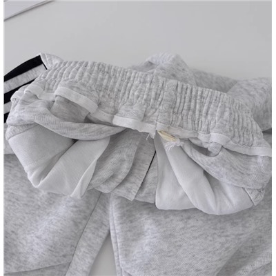 Тонкие спортивные штаны