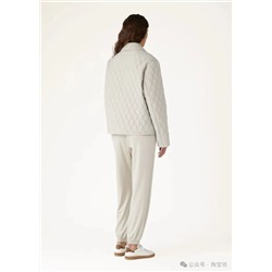 Стёганая куртка Lor*o Pian*a   Это должен быть оригинальный заказ. Количество ограничено.