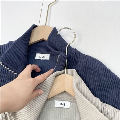 Женский свободный джемпер ЛАЙ*М крупной вязки и с короткой молнией