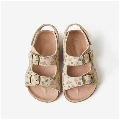 Сандалии для девочек