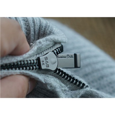 Мужской свитер МАССИМО Д