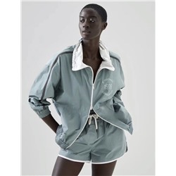 Распродажа костюм