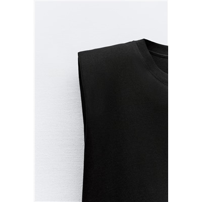 TOP WITH SHOULDER PADS