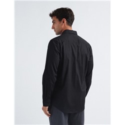 Camisa Mo Essentials Negra