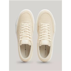 Tommy Hilfiger TH Logo Suede Low-Top Sneaker