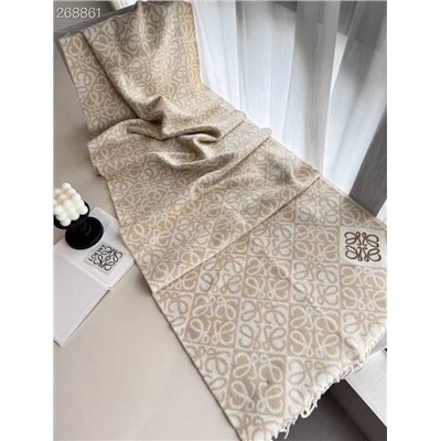 Шарф  ЛОЕВ*Е 💛 (Эта модель изготовлена по индивидуальному заказу для витрины прилавка в Барселоне!)