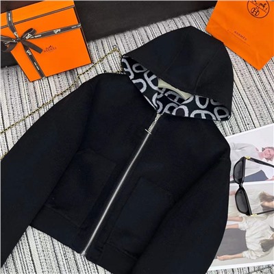 двусторонняя кашемировая куртка с жаккардовым капюшоном и логотипом