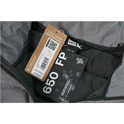 Женская курткаиз светоотражающей ткани 80% флиса, воротник-стойка, ветрозащитная и тёплая, приталенная