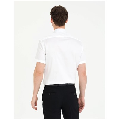 Beyaz Slim Fit Uzun Kollu Klasik Gömlek