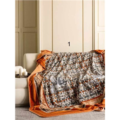 Нежный велюровый плед