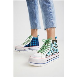 Sneakers altas plataforma patch bordados