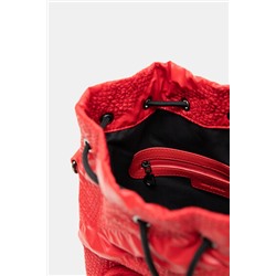 Bolso saco acolchado fruncido