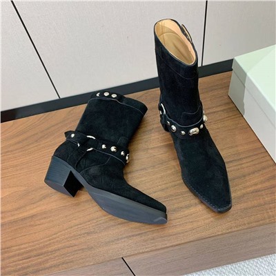 Женские теплые сапоги-казаки  без меха  БРУНЕЛЛО КУЧИНЕЛЛ*И