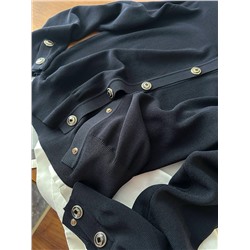 Кардиган с красивыми акцентными кнопками  МАССИМО Д