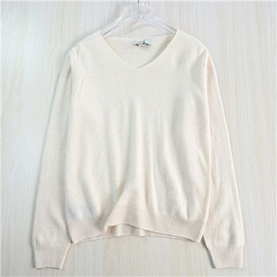 Мягкий, нежный женский пуловер КО*С